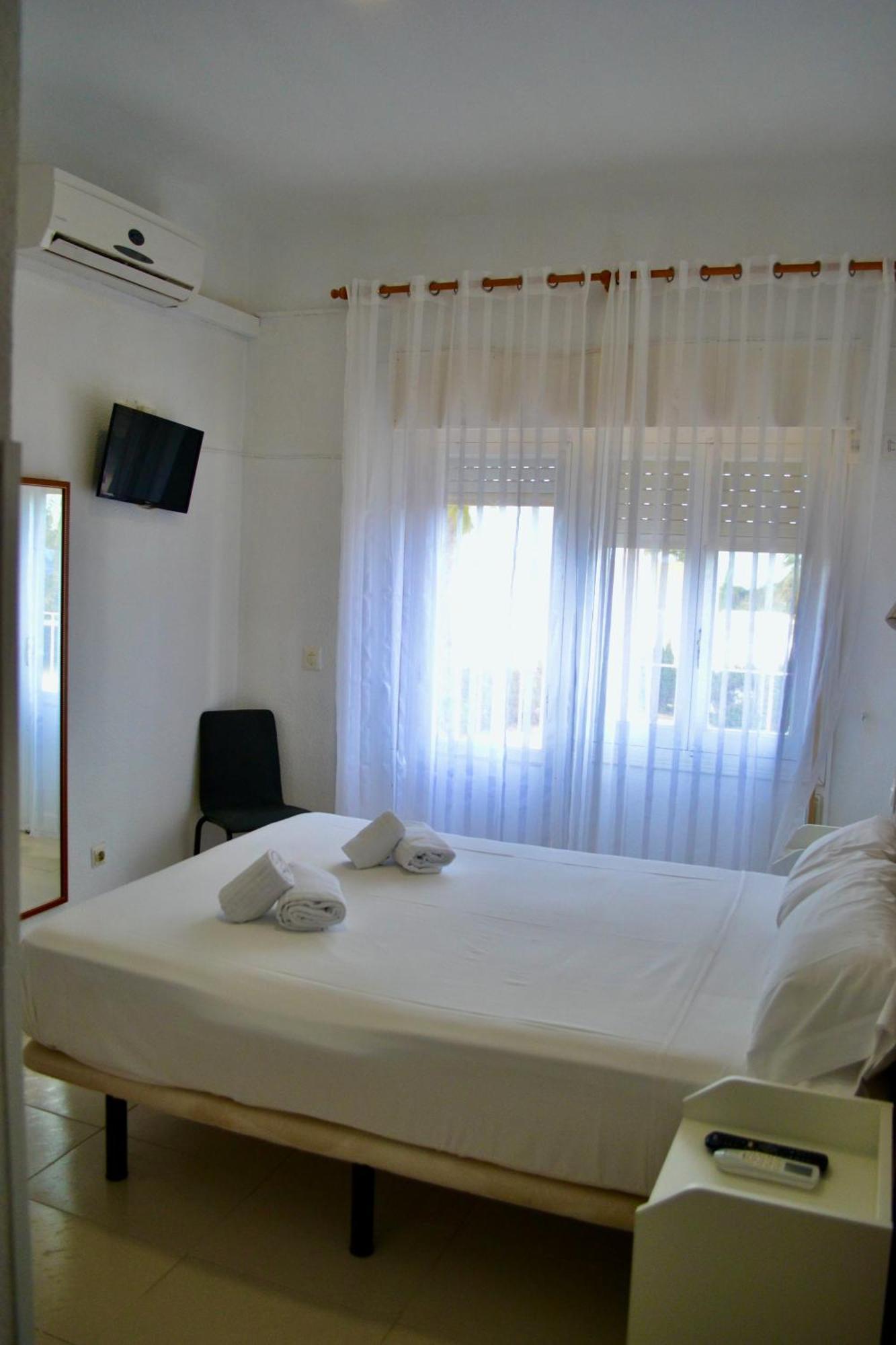 Hotel Bennington La Marina Luaran gambar