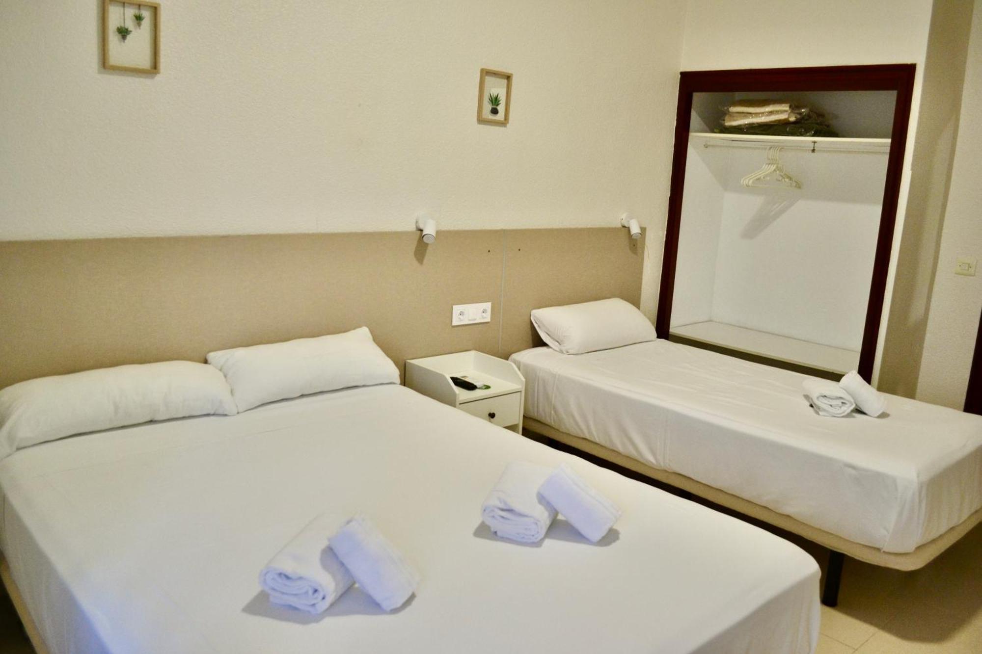 Hotel Bennington La Marina Luaran gambar